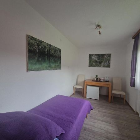 예제르체 Plitvice House Rosha B&B 외부 사진