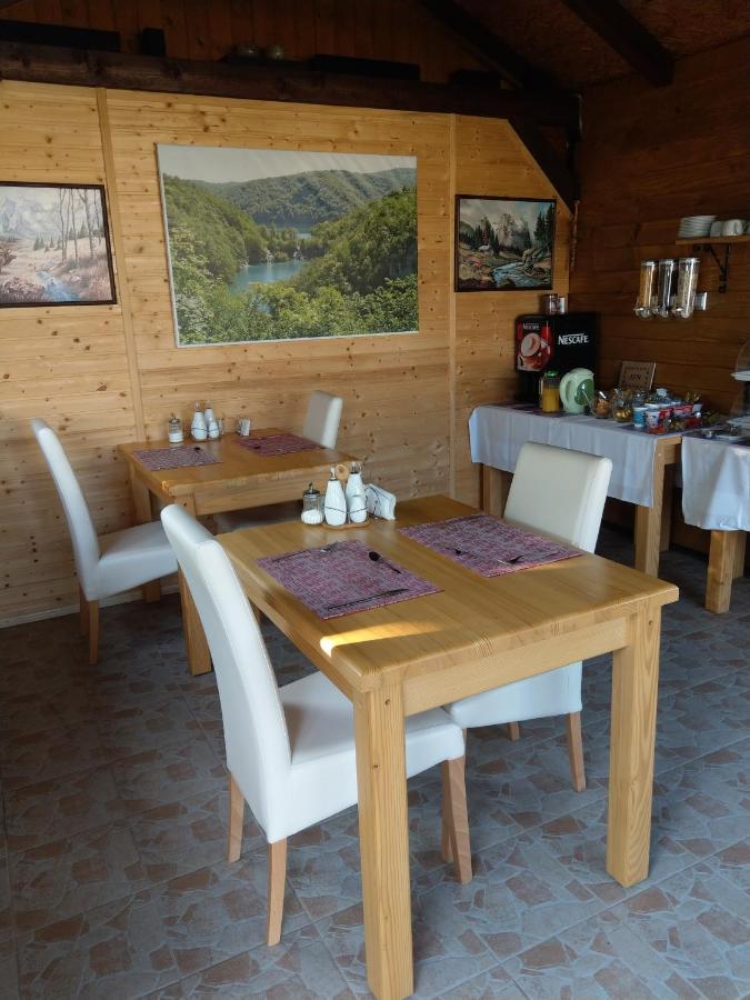 예제르체 Plitvice House Rosha B&B 외부 사진